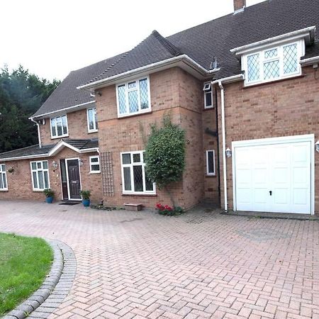 Luxury 6 Bedroom House With Parking - Northwood Northwood  Esterno foto